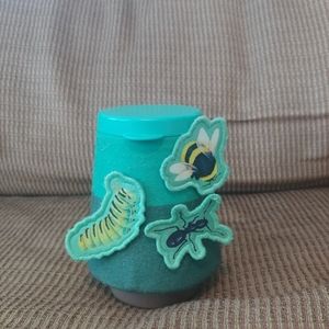 Lovevery Fuzzy Bug Shrub